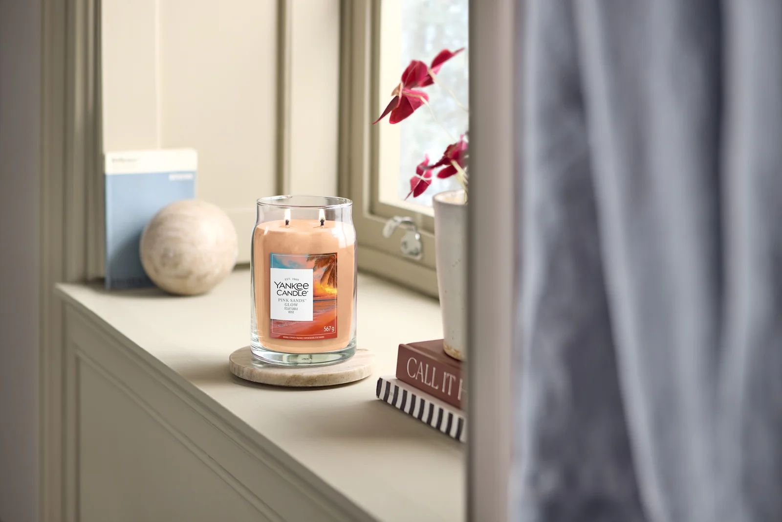 Yankee Candle Pink Sands Glow