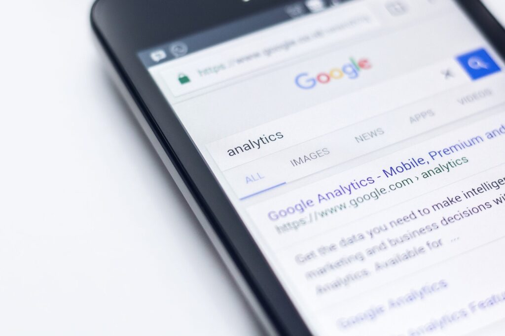 Backlinks; Google analytics